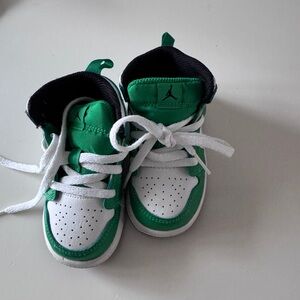 Toddler Nike Jordan Green and White Sneakers